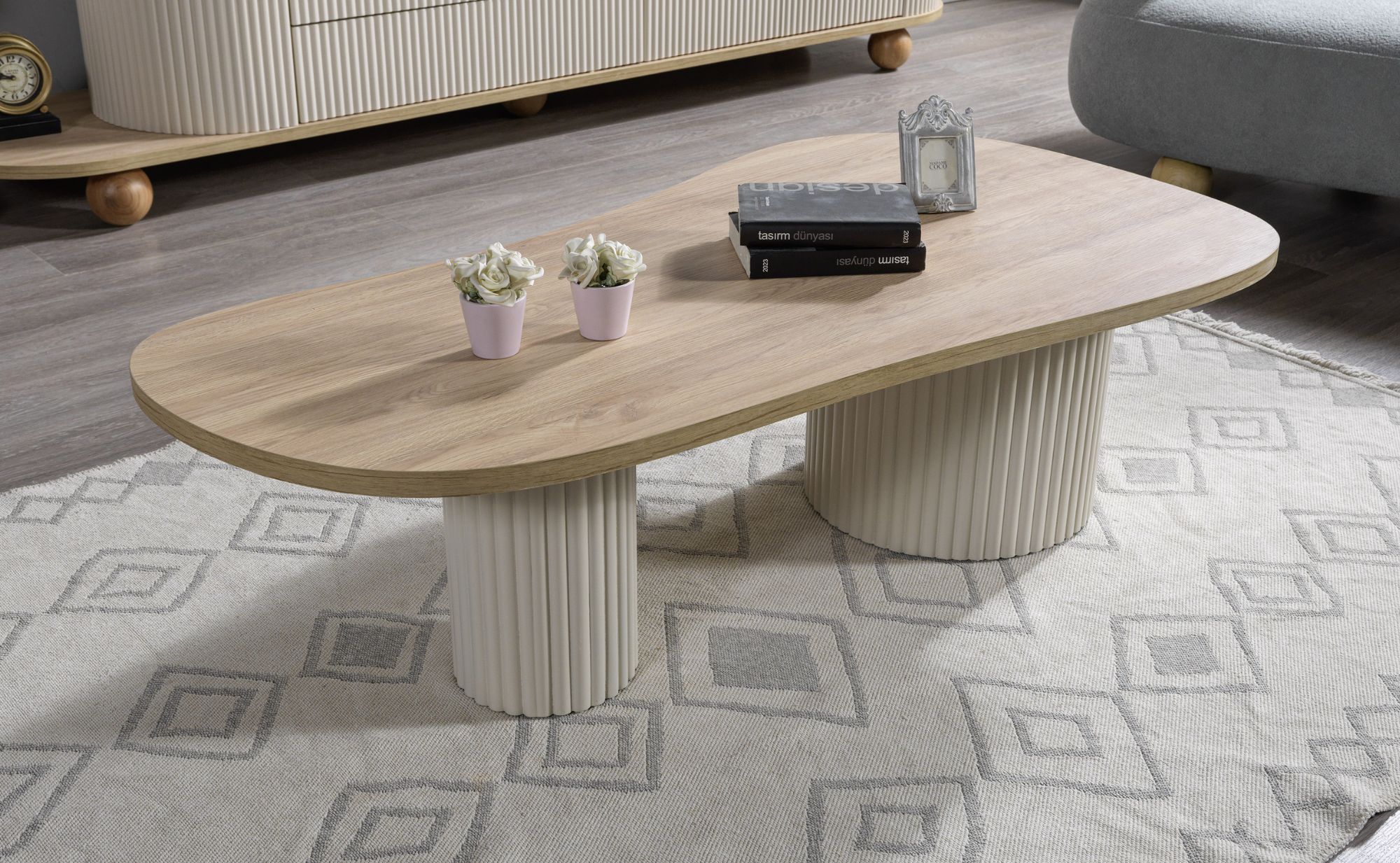 Boston Coffee Table