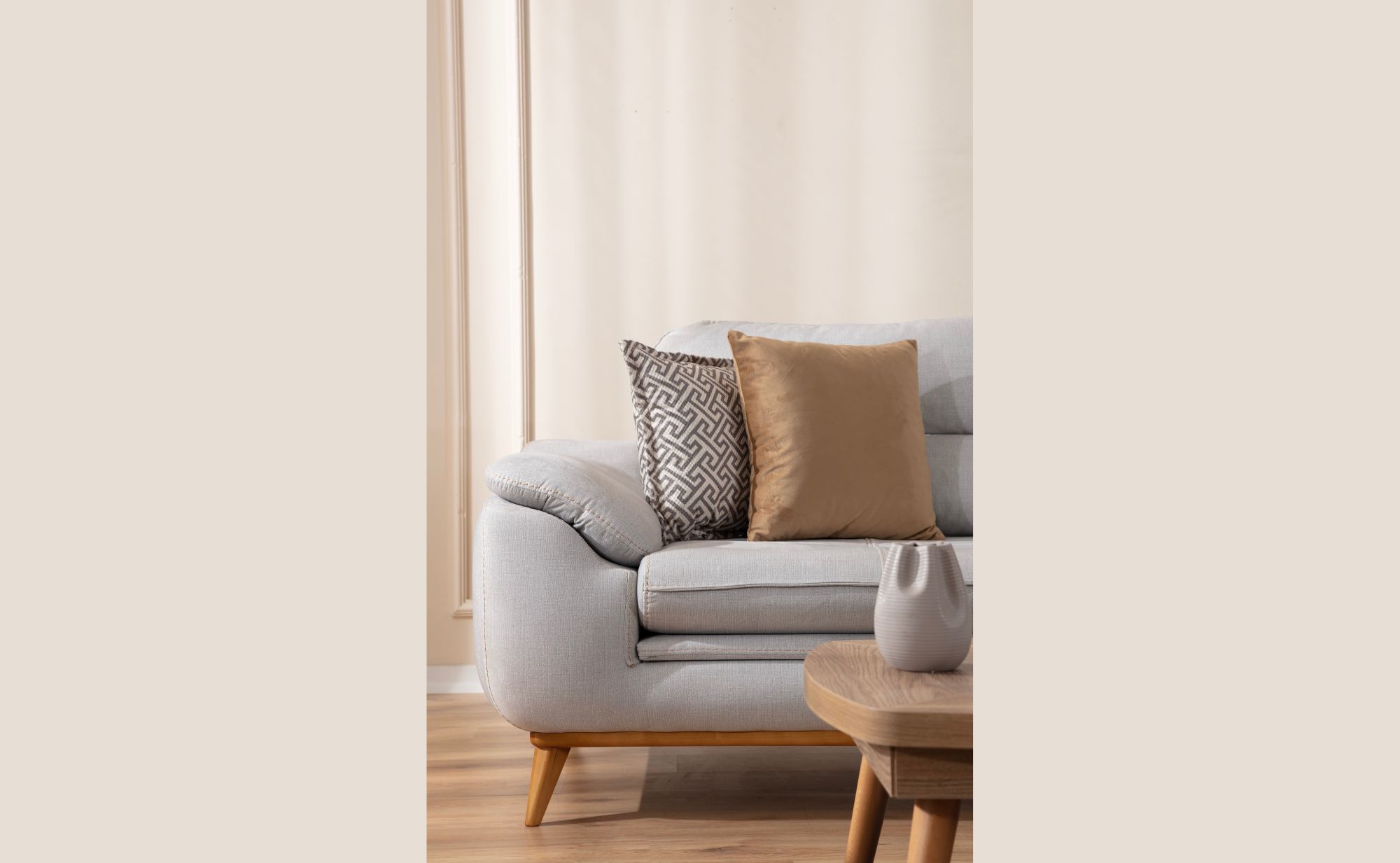 Lucas Sofa 3